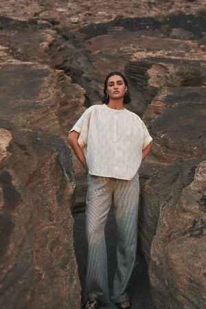 By bar Blouses<Axel Geo Blouse