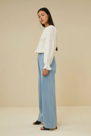 By bar Blouses<Frankie Embroidery Blouse