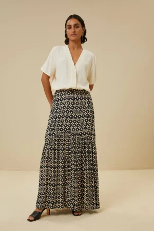 By bar Co-Ord Sets<Joya Khandi Skirt
