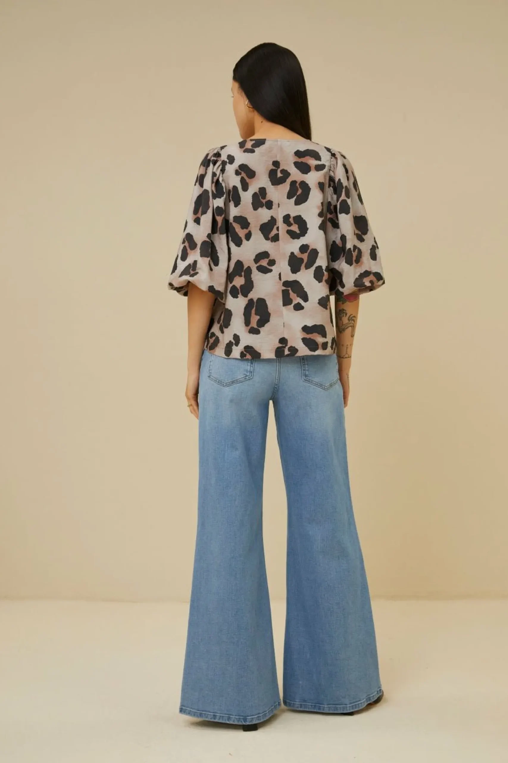 By bar Blouses<Juta Cheetah Blouse