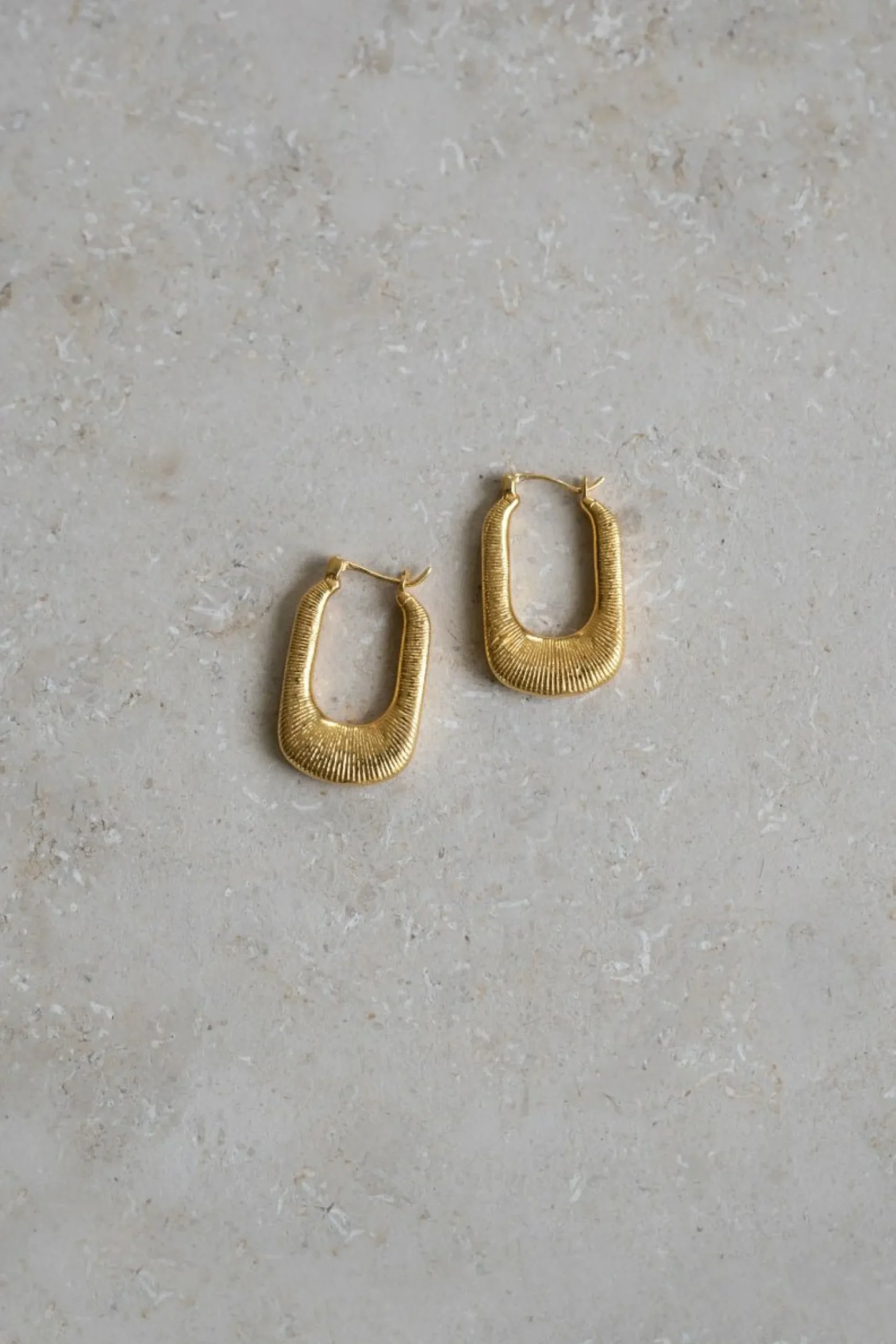 By bar Oorbellen<Lou Earring