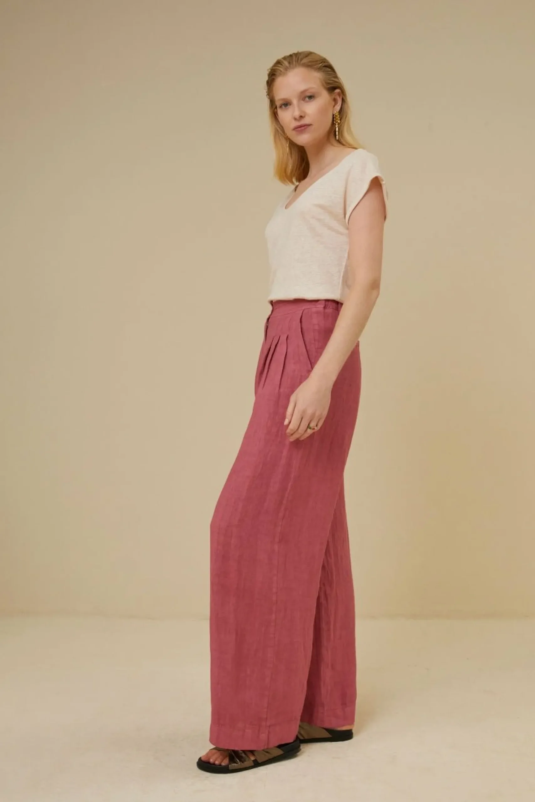 By bar Tops & Shirts<Momi Linen Top