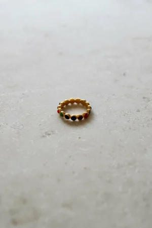 By bar Ringen<Noah Ring