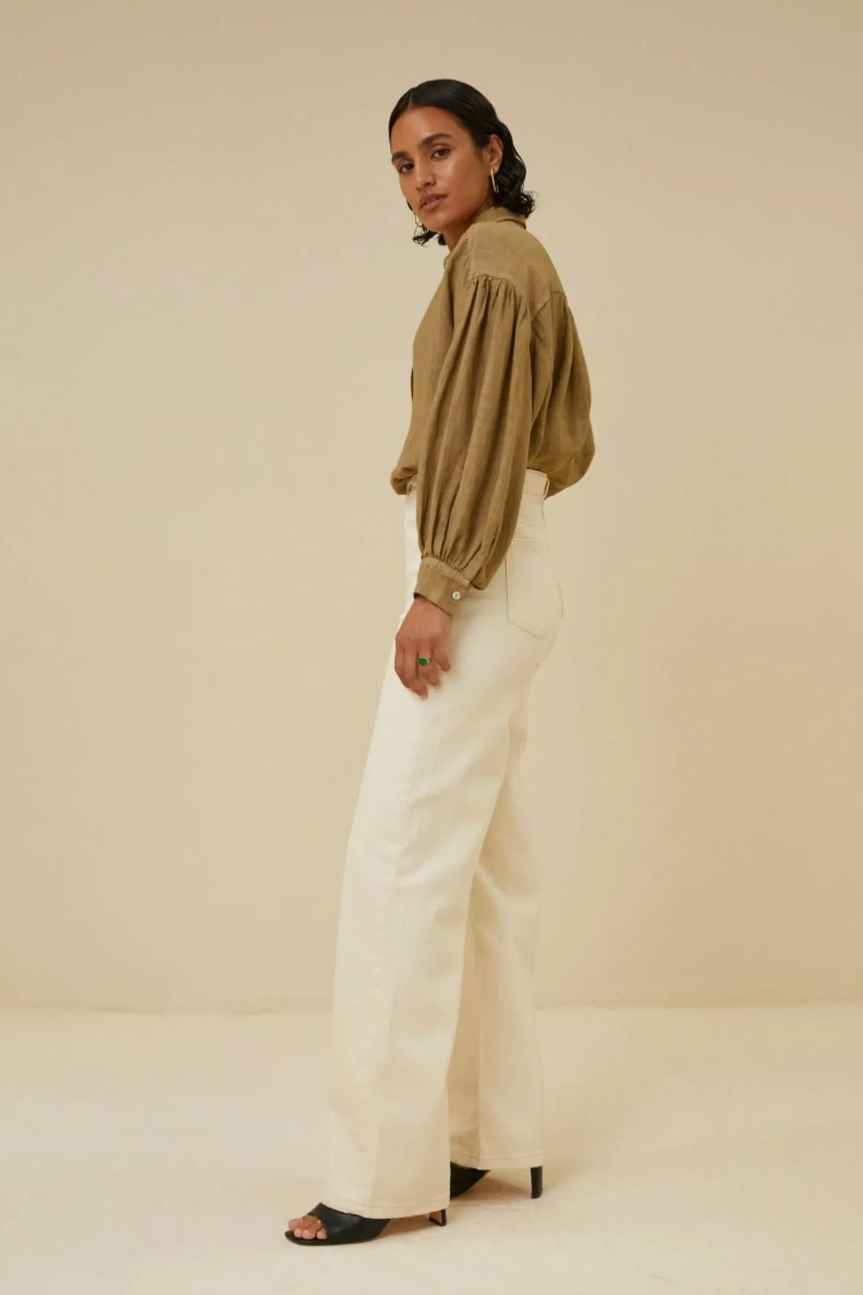 By bar Blouses<Sarah Short Linen Blouse