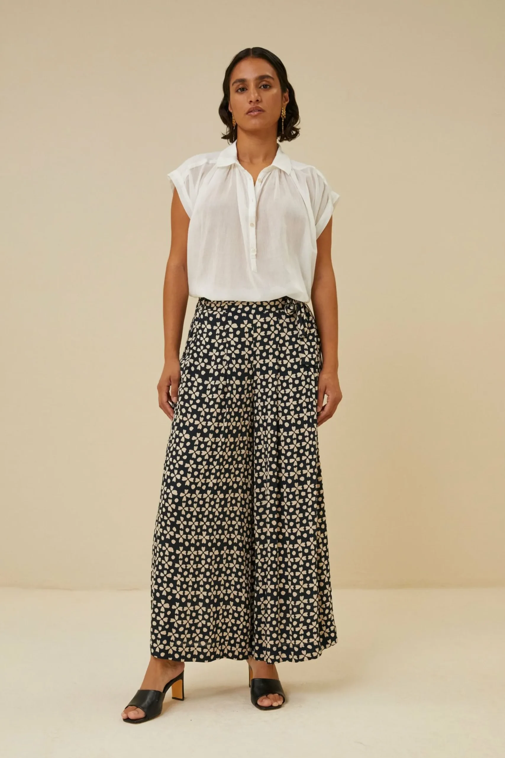 By bar Blouses<Stevie Blouse