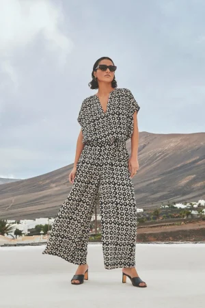 By bar Blouses<Victoria Khandi Blouse